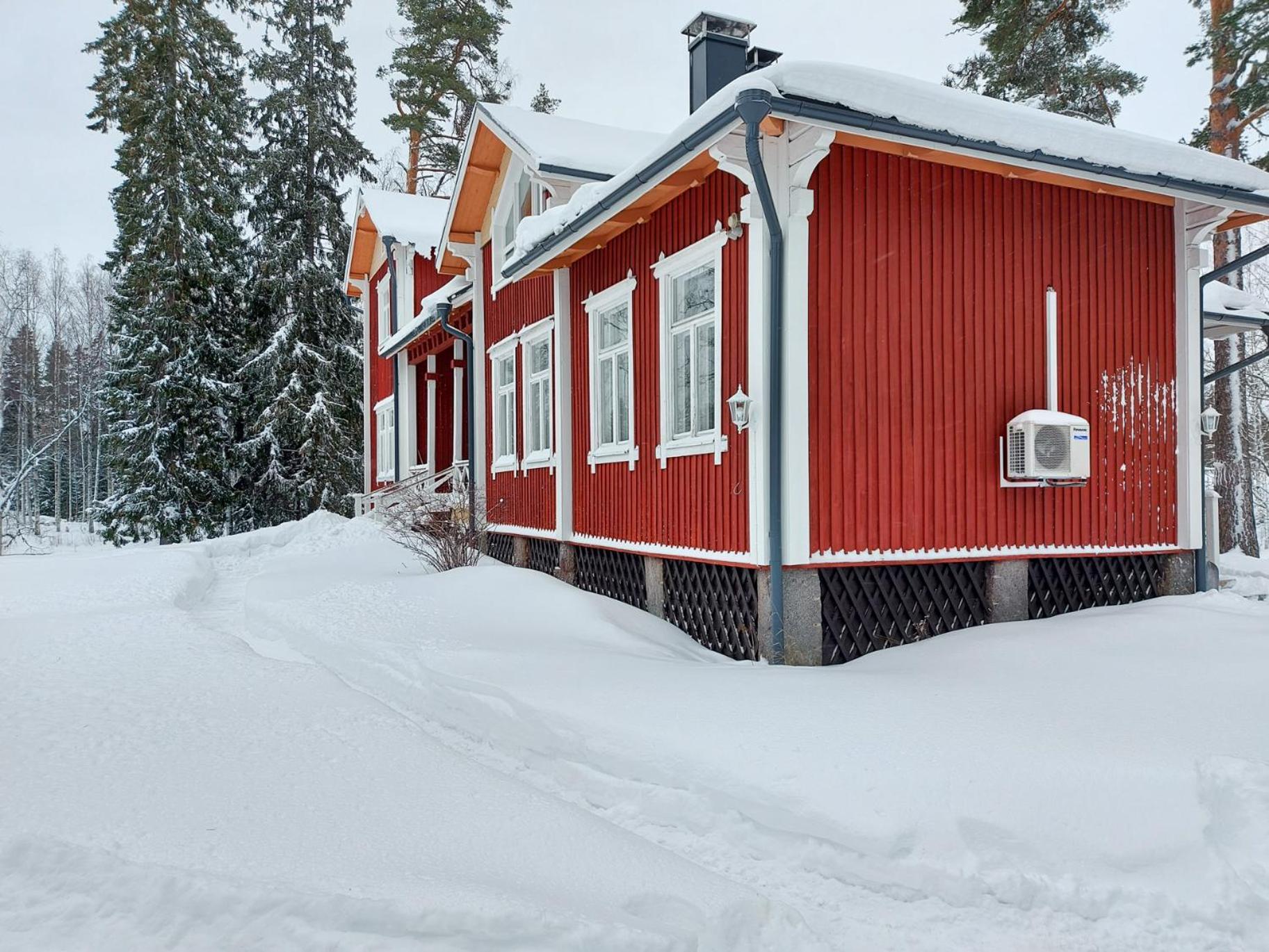 Inhan Kartano Ähtäri Buitenkant foto